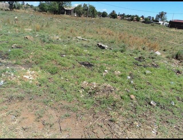 LAND FOR SALE IN JAMESONPARK